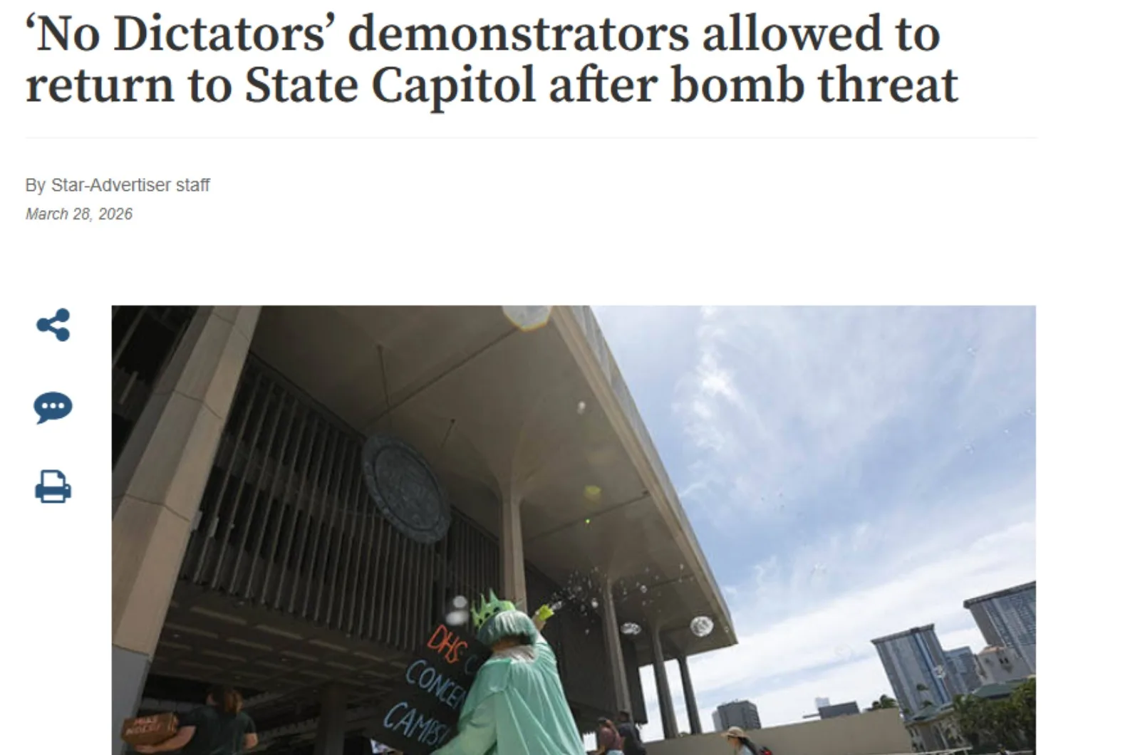 ‘No Dictators’ demonstrators allowed to return to State Capitol after bomb threat Screenshot from: ‘No Dictators’ demonstrators allowed to return to State Capitol after bomb threat